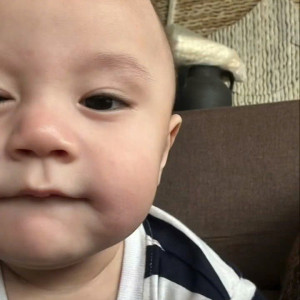 CHUNG CƯ PHÚ MỸ HƯNG CẦN GẤP CÔ CHĂM SÓC BÉ MÁT TAY VỀ CHĂM NÔM BÉ ĐƯỢC 7 THÁNG  LƯƠNG 10TR