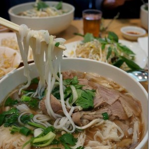 CẦN TÌM PHỤ QUÁN PHỞ