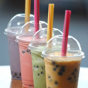 Quán trà sữa nhỏ Quận 5 tuyển cô dễ thương, biết dọn quán, rửa ly, lau bàn