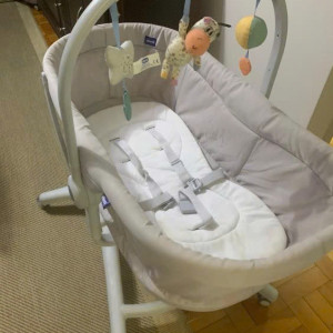 THA THIẾT TÌM CHỊ BẢO MẪU CHO BÉ NA  NHÀ EM ĐƯỢC 8 THÁNG TUỔI Ở NGÃ TƯ HÀNG XANH- BÌNH THẠNH LƯƠNG 10TR BAO ĂN Ở