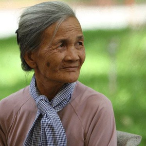 EM CẦN GẤP 1 CHỊ CHĂM BÀ Ở PHÚ NHUẬN DO CẢ NHÀ E ĐI LÀM KHÔNG AI CHĂM