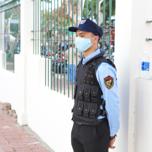 Cần gấp chú bảo vệ làm việc tại Quận 2 .( Làm Về )