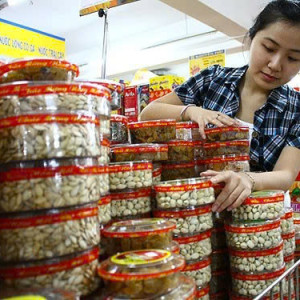 EM CẦN TÌM BẠN NỮ LÀM THỜI VỤ TẾT TẠI QUẬN 7 LƯƠNG 9TR