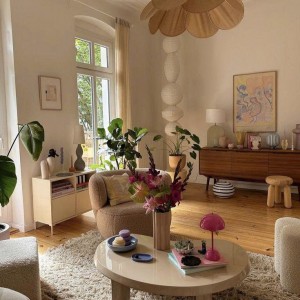 Nhà ở mặt phố gần Phố Lồng Đèn- Quận 5- cần chị về lo cơm nước cho gia đình 4 người