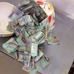 Nhà 1 trệt 2 lầu ở Quận Bình Tân cần cô giúp việc