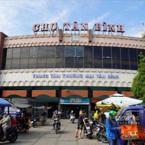 GIA ĐÌNH EM GẦN CHỢ TÂN BÌNH CẦN TÌM CHỊ BẢO MẪU CHO BÉ 4 THÁNG LƯƠNG 11TR