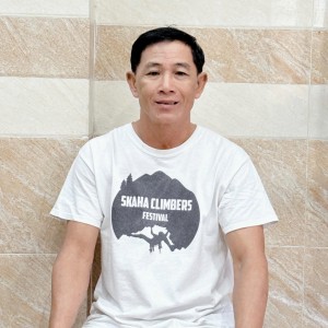 Anh Sang tìm việc làm lao động phổ thông - chăm sóc cây cảnh