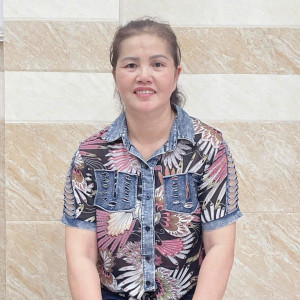 Chị Huyền 47 tuổi người Hà Nội là mẹ đơn thân , 2 con đã lớn có gia đình nhận giúp việc nhà – nấu ăn