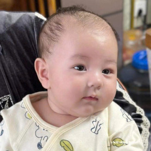 NHÀ EM Ở CHUNG CƯ PHÚ MỸ HƯNG- QUẬN 7 CẦN TÌM CHỊ BẢO MẪU CHO BÉ TRÒN 6 THÁNG LƯƠNG 11TR