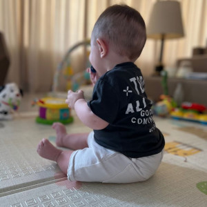 Cần Chị Chăm Bé Gấp - Quận 6, Lương 13 triệu ( bao ăn ở )