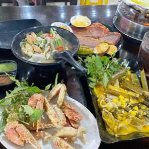 Cần tuyển 1 nữ phụ quán nhậu , ở quận 8