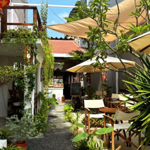 Quán cf nhỏ bán lai rai ở toà nhà cần 1 bạn về làm ở ni sư huỳnh liên , q, Tân Bình.