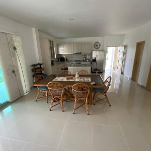Nhà ở đường Lê Đức Thọ Quận Gò Vấp tuyển người giúp việc đi về