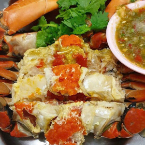 Cần cô giúp việc ở lại – Quận 5