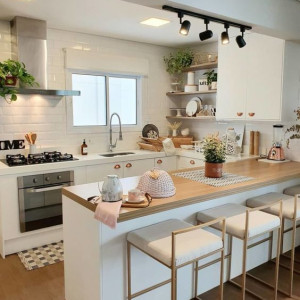 NHÀ E Ở GẦN BỆNH VIỆN HÙNG VƯƠNG QUẬN 5, CẦN CHỊ GIÚP VIỆC NHÀ LƯƠNG 10 TRIỆU