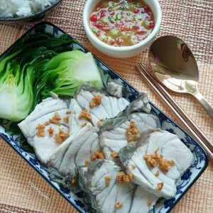 Tân Bình cần cô chăm bà 90 tuổi nằm một chỗ