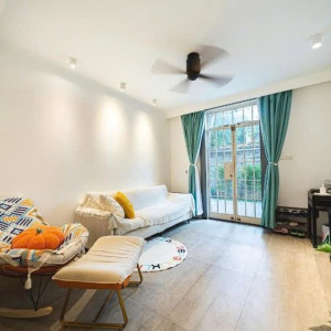 HÔM HAY EM CẦN 1 CÔ GIÚP VIỆC NHÀ CA TỐI Ở CHUNG CƯ MELODY TÂN PHÚ  (ĐI VỀ)