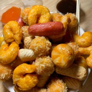 Gia đình ở đường Nguyễn Văn Trỗi, Phú Nhuận cần cô chăm bà cụ 88 tuổi