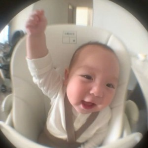 VỢ CHỒNG EM ĐANG TÌM CHỊ BẢO MẪU CHO BÉ 6 THÁNG TẠI CHUNG CƯ LUXCITY-Q7 LƯƠNG 12TR