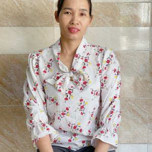 Chị Hằng 41 tuổi, Quê quán: Bình Định.