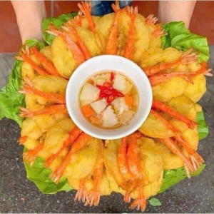 Gia đình Quận 2 mở tiệm đồ ăn sáng cần một cô phụ bếp