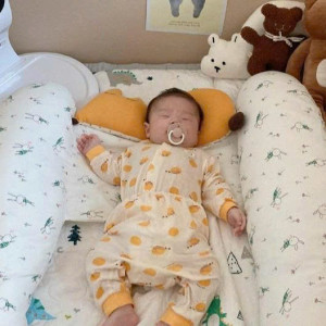 NHÀ EM Ở ĐƯỜNG NGUYỄN THỊ MINH KHAI - QUẬN 1 CẦN TÌM CHỊ BẢO MẪU CHO BÉ 5 THÁNG LƯƠNG 13TR