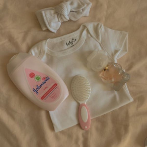 Nhà ở quận 7, cần chị bảo mẫu( bao ăn ở ), Lương 11 triệu .