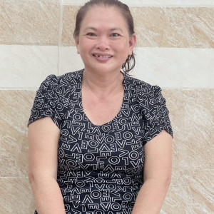 Chị Hạnh,  sinh năm 1976 , quê Vũng Tàu nhận giúp việc nhà phụ chăm bé