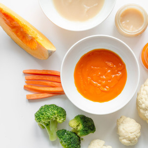 Tuyển chị bảo mẫu, độ tuổi từ 45 tuổi đổ lại.