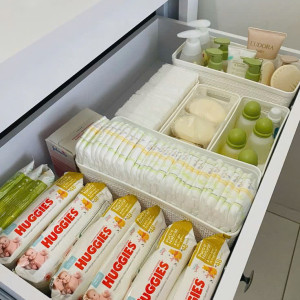 GIA ĐÌNH GẦN ĐẠI HỌC SÀI GÒN- QUẬN 5 CẦN TÌM CHỊ VỀ CHĂM BÉ LƯƠNG 11 TR BAO ĂN Ở