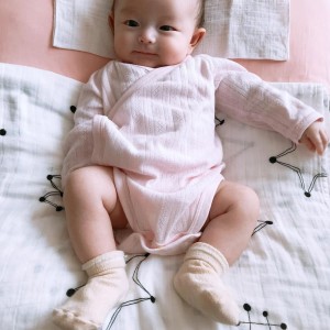 Cần gấp chị chăm bé Quận 8, lương 13 triệu ( bao ăn ở )