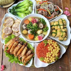 Em cần tìm nấu ăn làm ca sáng ở Lý Long Tường, Tân Phong, Quận 7