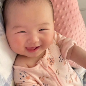 EM CẦN TÌM CHỊ BẢO MẪU CHO BÉ 4 THÁNG TẠI CHUNG CƯ SUNSHINE CITY- QUẬN 7 LƯƠNG 13TR