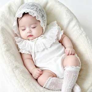 Bé sơ sinh còn nhỏ muốn tìm cô có kinh nghiệm chăm trẻ nhỏ