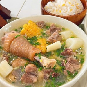 GIA ĐÌNH EM CẦN TUYỂN GẤP CHỊ GIÚP VIỆC NHÀ, Ở THẢO ĐIỀN, QUẬN 2