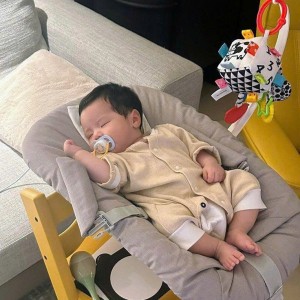 EM ĐANG CẦN  GẤP CHỊ BẢO MẪU CHO BÉ 8 THÁNG LƯƠNG 12TR TẠI NGUYỄN OANH- GÒ VẤP