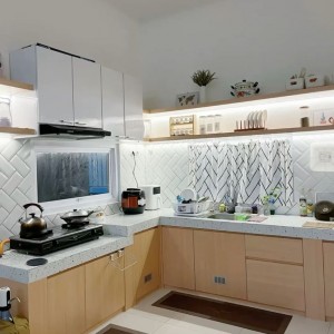Cần Cô Giúp Việc Đi Về Ở Trần Quý, Quận 11 - Nhà 1 Trệt 4 Lầu