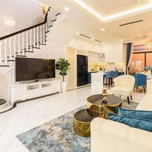 Cần chị giúp việc nhà Biệt thự , ở quận 2