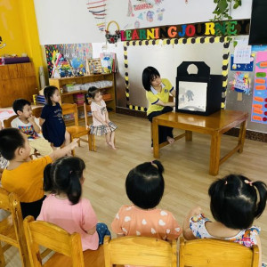 Cần Cô Chăm bé + Phụ việc nhà ở chung cư quận 2