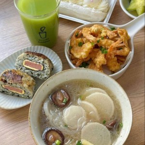 Nhà ở Bác Ái- Tân Phú-  cần chị chăm bà 80 tuổi bị liệt