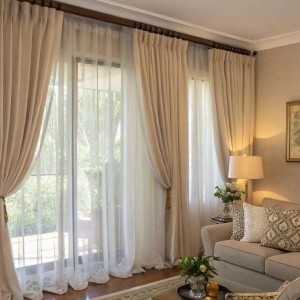 Cần cô giúp việc nhà quận 1 - lương 11tr bao ăn ở