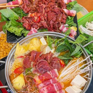 Quán lẩu bò bình dân đường Phạm Văn Đồng Gò Vấp tuyển nam nữ bưng bê dọn bàn