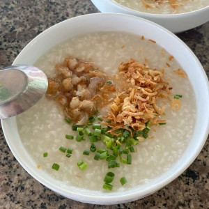 NHÀ EM Ở QUẬN 5 GẦN BỆNH VIỆN CHỢ RẪY CẦN CHỊ VỀ CHĂM BÀ LƯƠNG 12 TRIỆU