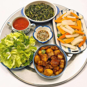 Nhà ở đường Lê Hồng Phong- Quận 10 Cần tuyển Chị Giúp Việc Gia Đình Lương 10tr Bao Ăn Ở