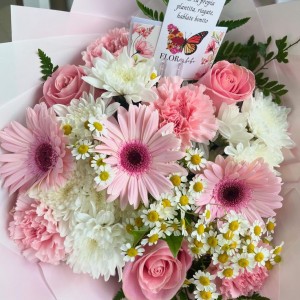 📣 Tiệm Hoa Tại Quận 1 Cần Nữ Phụ Quán Ở Lại