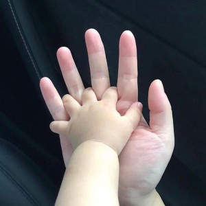 cần chị bảo mẫu, nhà ở quận tân bình , Lương: 11 triệu, Độ tuổi từ 54 tuổi đổ lại.