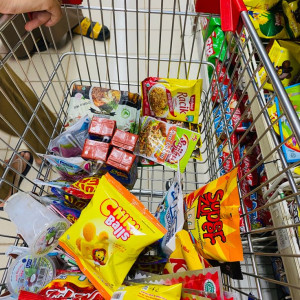 Tìm Người Phụ Giúp Việc Nhà Ở Phú Nhuận, Gần Chợ , Lương 13 Triệu ( Bao Ăn Ở )