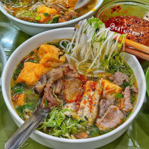 Nữ đủ 16 – 53 tuổi ( bao ăn ở lại )