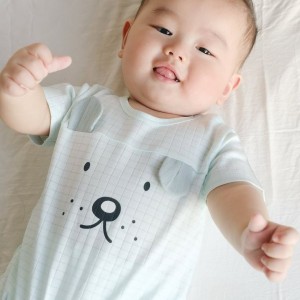 Cần người chăm bé trai 8 tháng tuổi tại Quận 11.