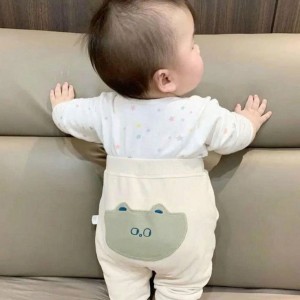 EM CẦN CHỊ BẢO MẪU CHO BÉ 8 THÁNG NGAY ĐƯỜNG 3/2- QUẬN 10 LƯƠNG 12TR